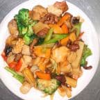 Best Happy Family 全家福 in Atchison, KS